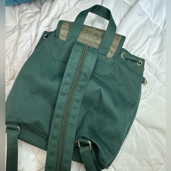 Maggie Lawrence 90s Green Mini Backpack - Picture 4 of 11
